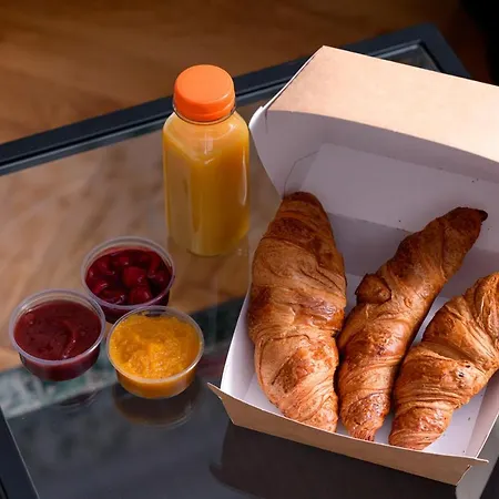 Native Augustianska 24 *