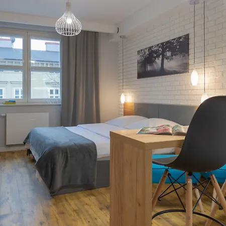 Native Augustianska 24 Krakkó