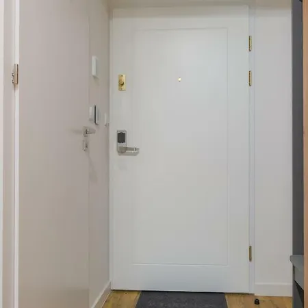 Native Augustianska 24 Krakkó