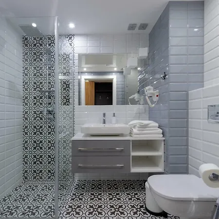 Native Augustianska 24