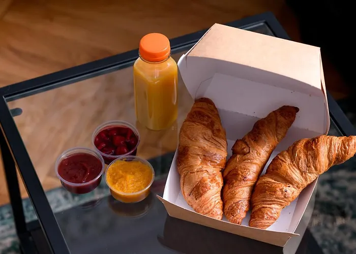 Native Augustianska 24 *