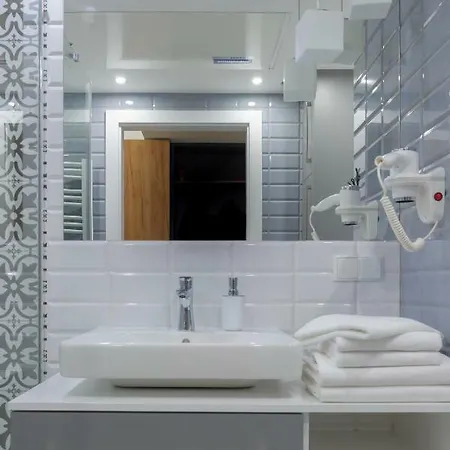 Native Augustianska 24 Apartman